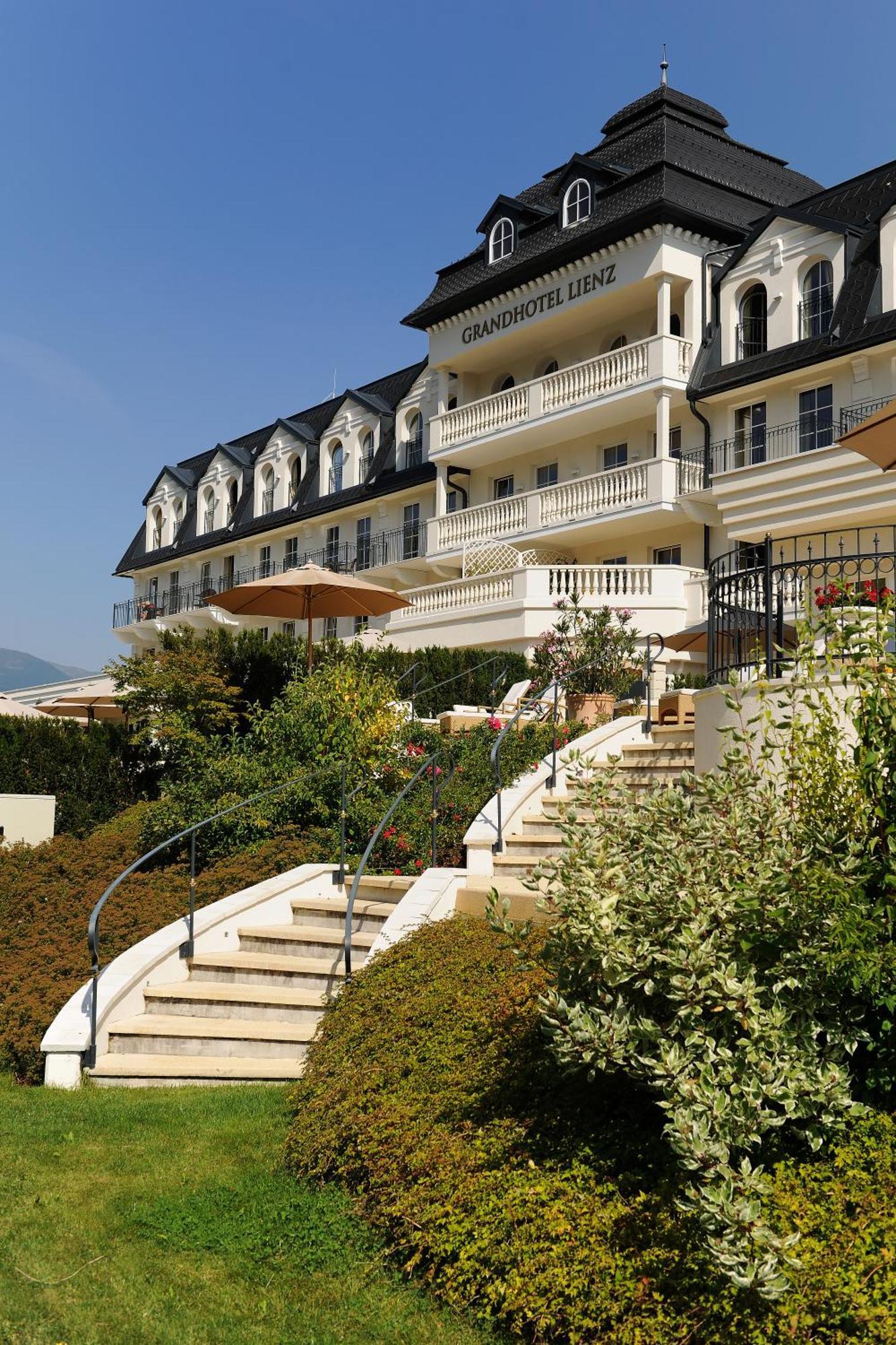 Grandhotel Lienz Business-Wellness & Gourmet Ngoại thất bức ảnh