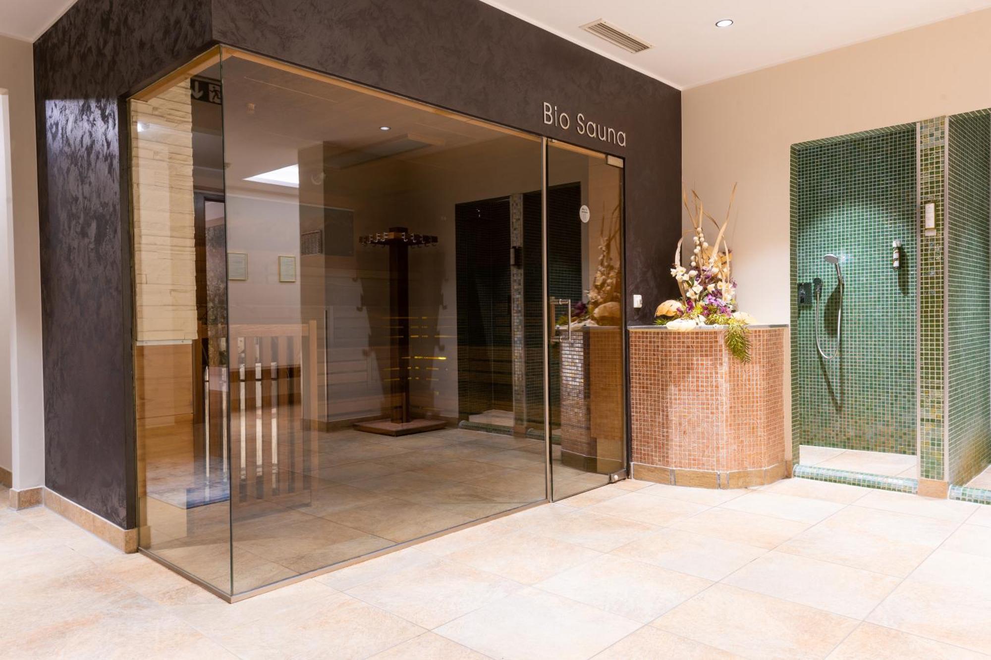 Grandhotel Lienz Business-Wellness & Gourmet Ngoại thất bức ảnh