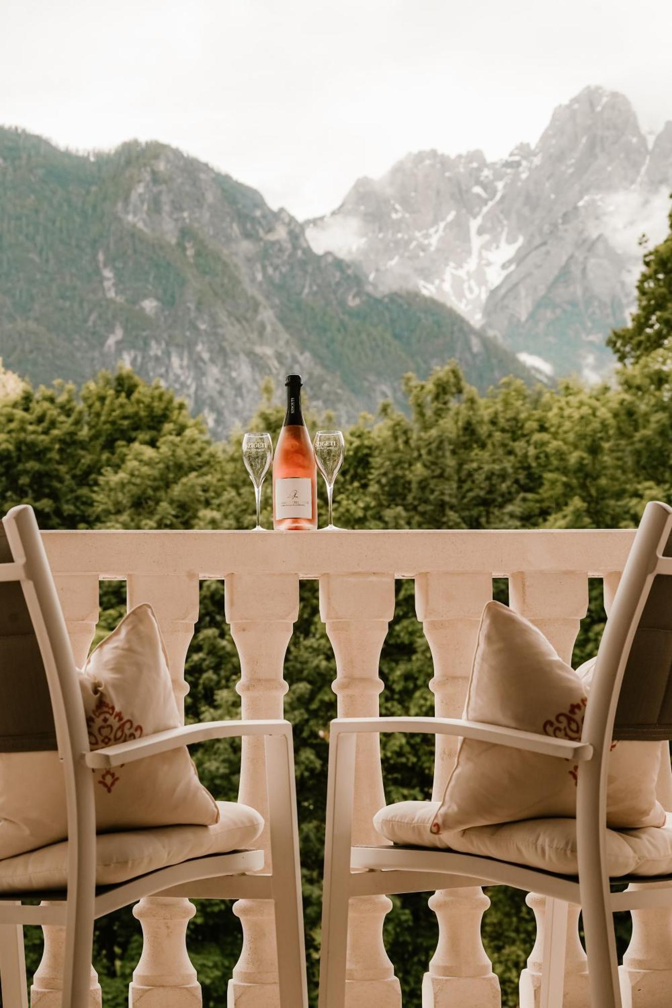 Grandhotel Lienz Business-Wellness & Gourmet Ngoại thất bức ảnh